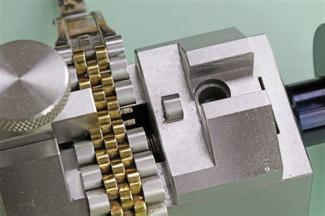 remove rolex links|rolex bracelet link removal.